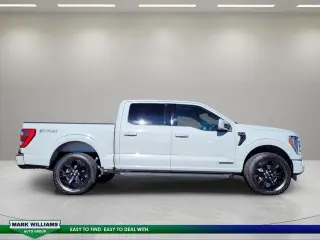 Ford F-150 2023 4x4 Lariat 4dr SuperCrew 6.5 ft. SB