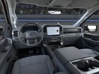 Ford F-150 2025 4x2 XLT 4dr SuperCrew 5.5 ft. SB en español