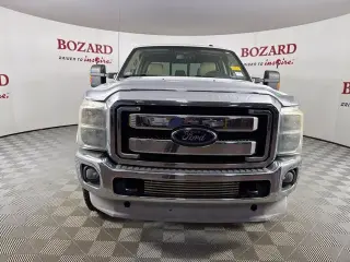 Ford F-250 Super Duty 2012 4x4 Lariat 4dr Crew Cab 6.8 ft. CB Camión de carga