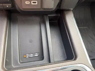 GMC Sierra 1500 2021 4x4 Denali 4p. Cabina de tripulación 5.8 ft. CB