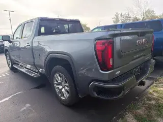 GMC Sierra 1500 2021 4x4 Denali 4p. Cabina de tripulación 5.8 ft. CB