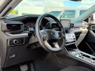 Ford Explorer 2024 AWD XLT 4dr SUV