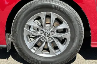 Toyota Sienna 2021 XLE 7-Pasajeros 4p Mini-Van
