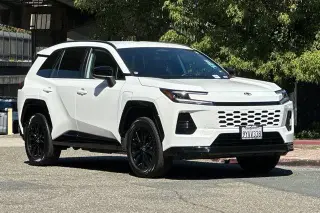 Toyota RAV4 Plug-in Hybrid 2026 AWD SE 4dr SUV