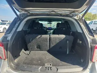 Ford Explorer 2023 AWD XLT 4p SUV