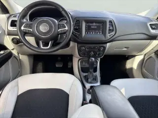Jeep Compass 2019 Latitude 4dr SUV