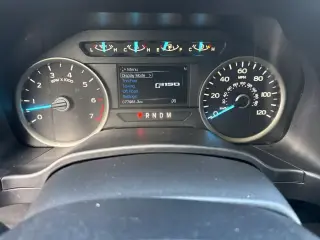 Ford F-150 2018 4x4 XLT 4dr SuperCrew 5.5 ft. SB