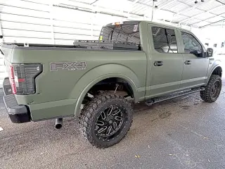 Ford F-150 2020 4x4 XLT 4p SuperCrew 5.5 ft. CB