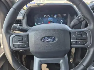 Ford F-150 2024 4x2 XLT 4p SuperCrew 5.5 ft. CB