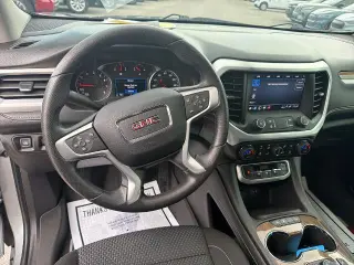 GMC Acadia 2023 SLE SUV 4p.