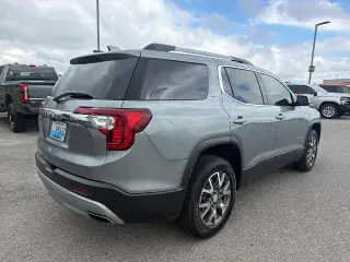 GMC Acadia 2023 SLE SUV 4p.