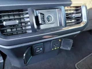 Ford F-150 2023 4x4 XLT 4p SuperCrew 5.5 ft. CB