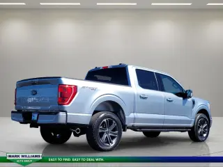 Ford F-150 2023 4x4 XLT 4p SuperCrew 5.5 ft. CB