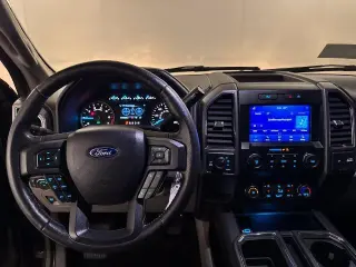 Ford F-150 2020 4x4 XLT 4dr SuperCrew 5.5 ft. SB