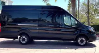 Ford Transit 2023 250 3dr LWB Tech Roof Extendida Camioneta de Carga