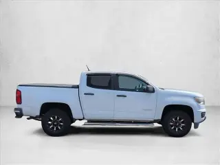 Chevrolet Colorado 2019 4x2 Work Truck 4dr Crew Cab 5 ft. SB