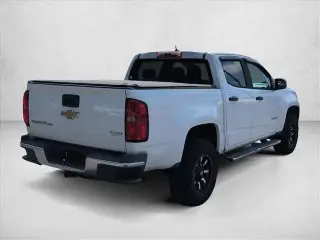 Chevrolet Colorado 2019 4x2 Work Truck 4dr Crew Cab 5 ft. SB