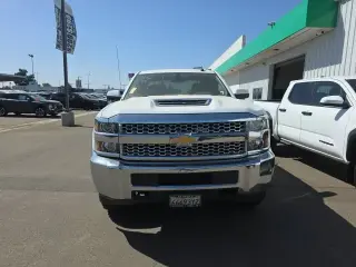 Chevrolet Silverado 2500HD 2019 4x4 LT 4dr Crew Cab SB