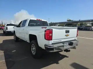 Chevrolet Silverado 2500HD 2019 4x4 LT 4dr Crew Cab SB