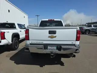 Chevrolet Silverado 2500HD 2019 4x4 LT 4dr Crew Cab SB