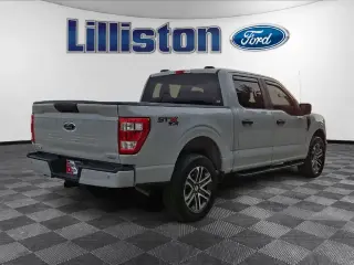 Ford F-150 2023 4x4 XL 4dr SuperCrew 5.5 ft. SB