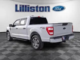 Ford F-150 2023 4x4 XL 4dr SuperCrew 5.5 ft. SB
