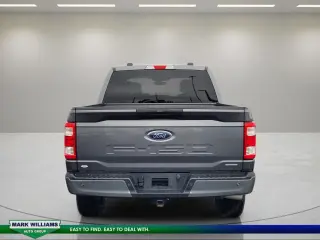 Ford F-150 2022 4x4 XL 4p SuperCrew 5.5 ft. SB