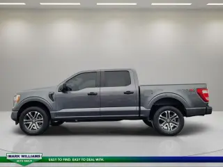 Ford F-150 2022 4x4 XL 4p SuperCrew 5.5 ft. SB