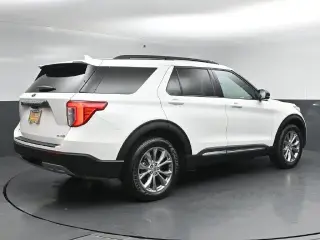Ford Explorer 2024 AWD XLT 4p SUV