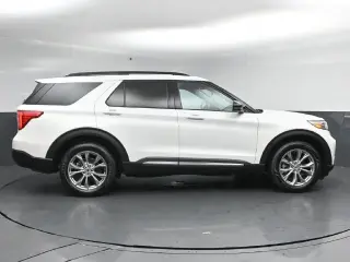 Ford Explorer 2024 AWD XLT 4p SUV