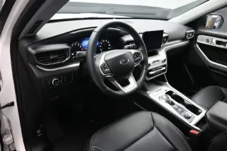 Ford Explorer 2024 AWD XLT 4p SUV