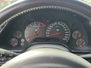 Chevrolet Corvette 2002 2dr Convertible