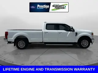 Ford F-350 Super Duty 2022 4x2 Lariat 4dr Crew Cab 6.8 ft. SB SRW Pickup