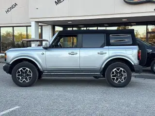 Ford Bronco 2023 4x4 Outer Banks 4p SUV