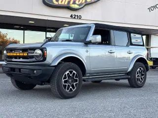 Ford Bronco 2023 4x4 Outer Banks 4p SUV