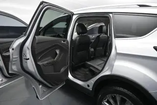 Ford Escape 2017 Titanium 4p SUV