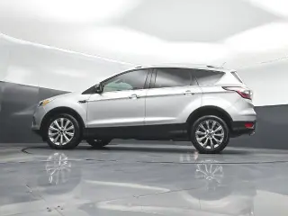 Ford Escape 2017 Titanium 4p SUV