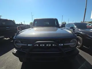 Ford Bronco 2023 4x4 Base Advanced 4dr SUV