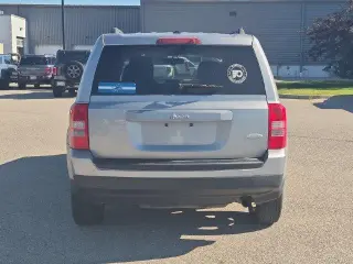 Jeep Patriot 2015 Latitude 4dr SUV