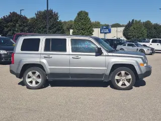 Jeep Patriot 2015 Latitude 4dr SUV