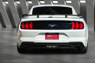 Ford Mustang 2022 EcoBoost 2p Fastback