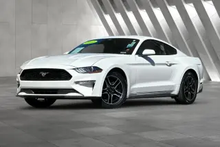 Ford Mustang 2022 EcoBoost 2p Fastback