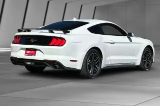 Ford Mustang 2022 EcoBoost 2p Fastback
