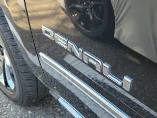 GMC Yukon XL 2020 4x2 Denali 4p SUV