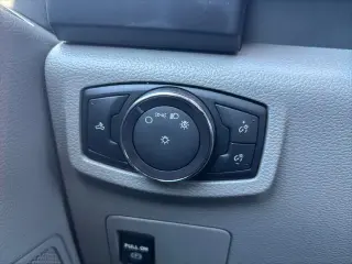 Ford F-150 2018 4x2 XL 2dr Cab Regular 6.5 ft. SB