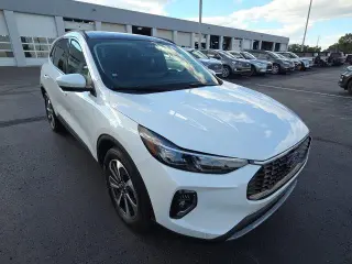 Ford Escape Hybrid 2023 AWD Platinum 4dr SUV