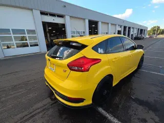 Ford Focus 2017 ST 4dr Hatchback