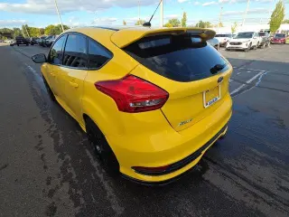 Ford Focus 2017 ST 4dr Hatchback