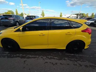 Ford Focus 2017 ST 4dr Hatchback