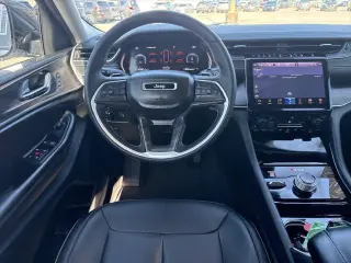 Jeep Grand Cherokee L 2023 4x4 Limitada 4p SUV
